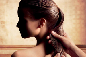 Haaröle – Sagen Sie JA für die natürliche Haarpflege